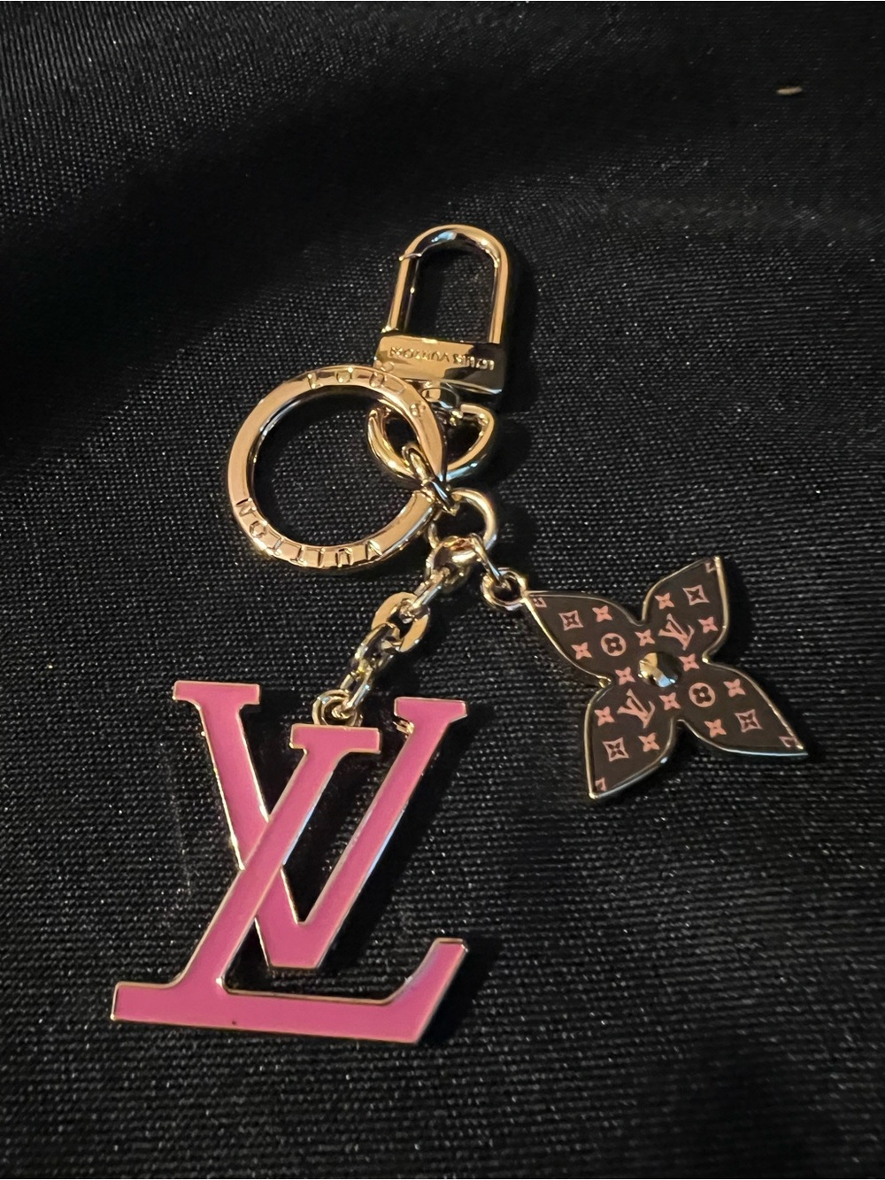 Louis Vuitton Pink & Gold LV Bag Charm Box & Dust Bag Included - Picture 2 of 8
